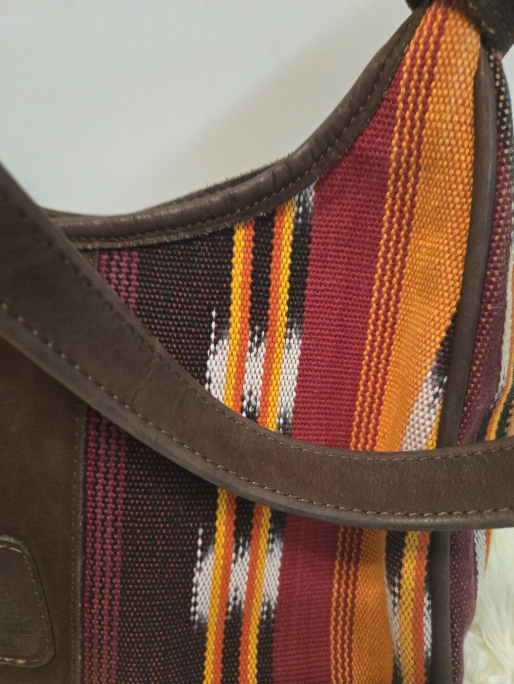VINTAGE TIKAL HANDBAG 👜 - Picture 6 of 11